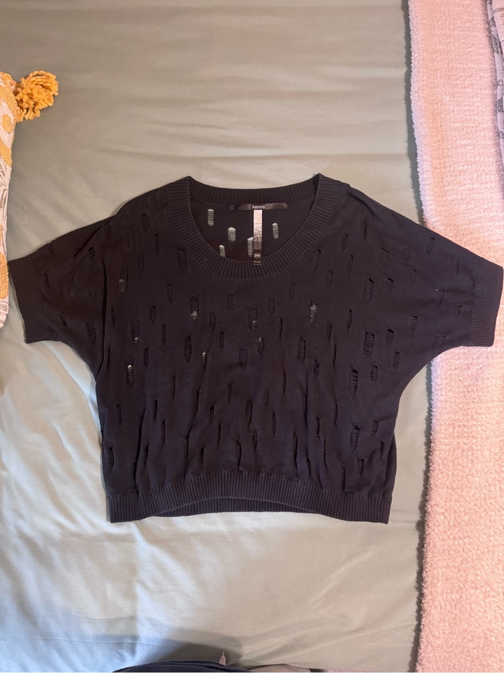 Kensie Black Short Sleeve Distressed Knit Top